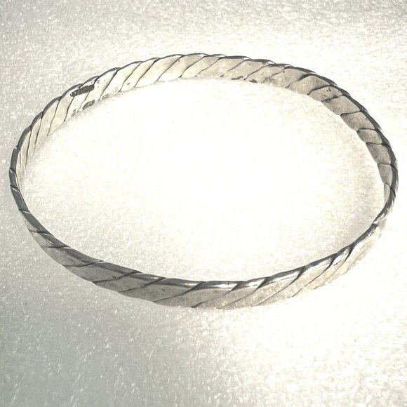 Mexico Sterling Silver Twisted Rope Bangle Bracelet Size 7.75 0.25" wide 13.8g - Picture 4 of 7